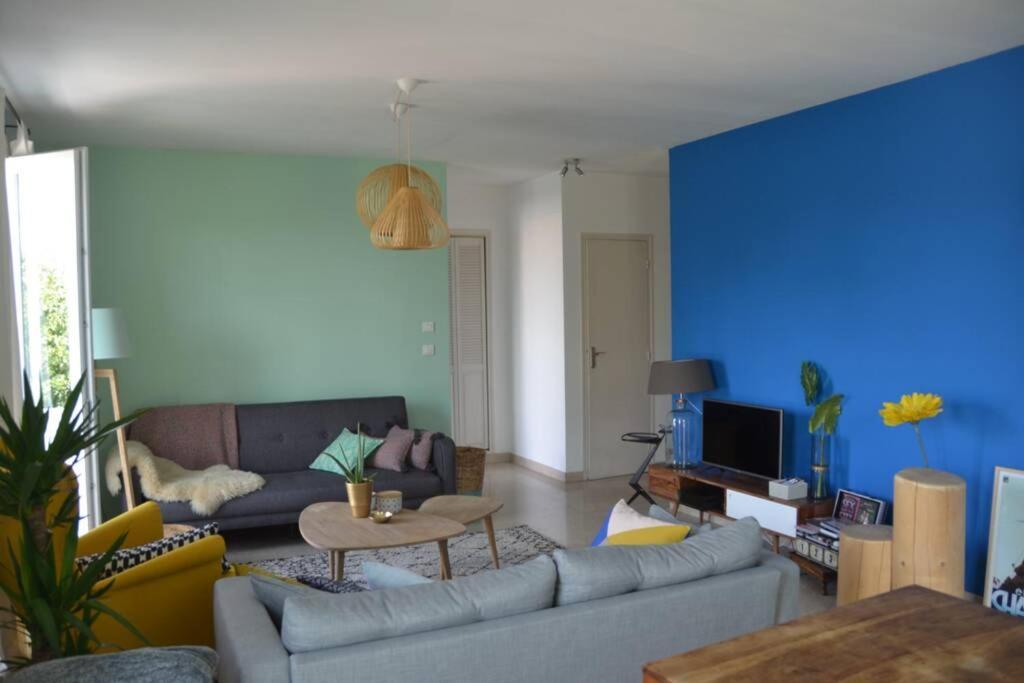 Appartement Lumineux Et Calme Avec Terrasse Avignon Buitenkant foto